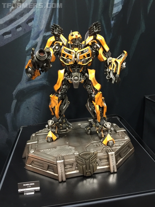 SDCC 2015   Transformers Statues From Sideshow Optimus Prime, Megatron, Bumblebee  (9 of 13)